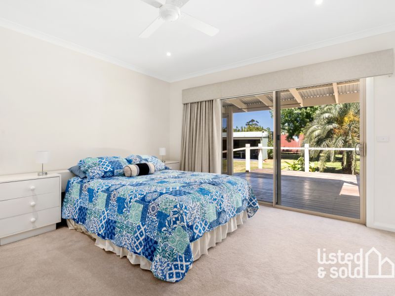 18 Dee Wy Road, NARRE WARREN SOUTH, VIC 3805 Australia