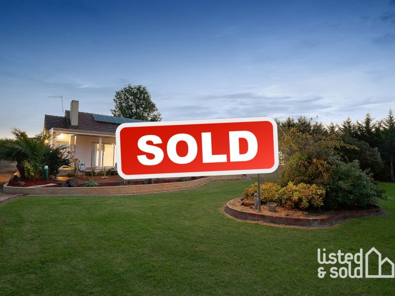18 Dee Wy Road, NARRE WARREN SOUTH, VIC 3805 Australia