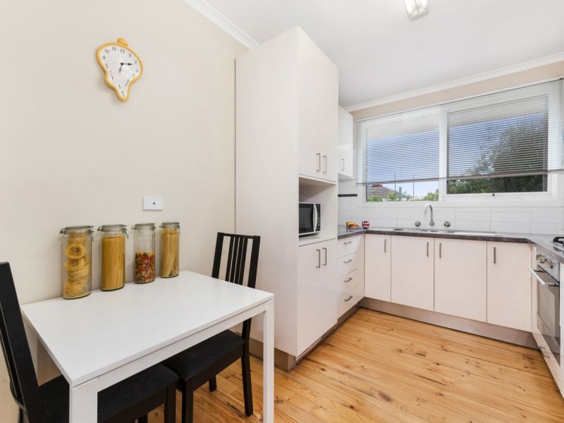 2/312 Warrigal Road, OAKLEIGH SOUTH, VIC 3167 Australia