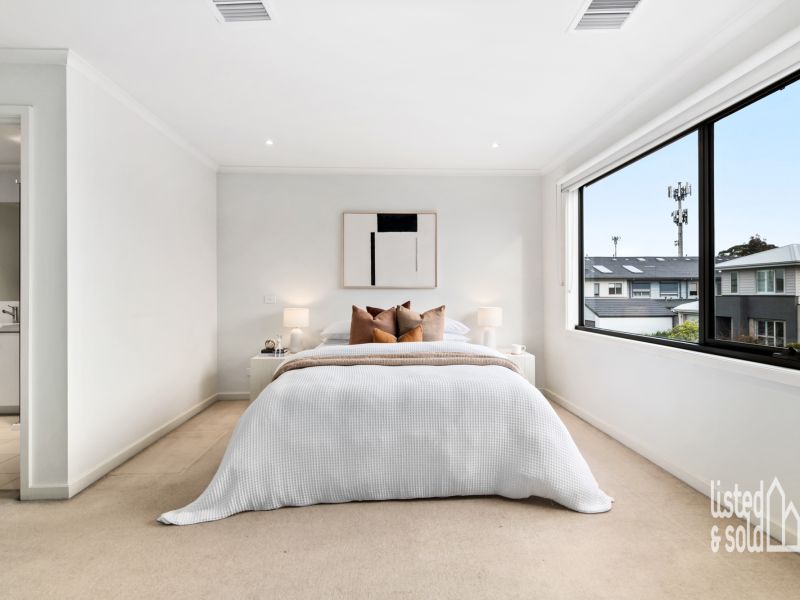 14 Retreat Drive, ASCOT VALE, VIC 3032 Australia