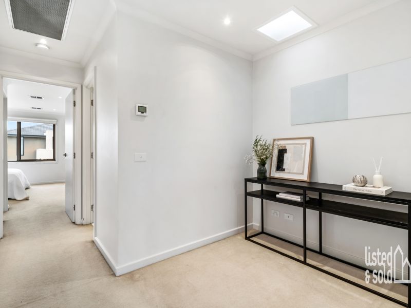 14 Retreat Drive, ASCOT VALE, VIC 3032 Australia